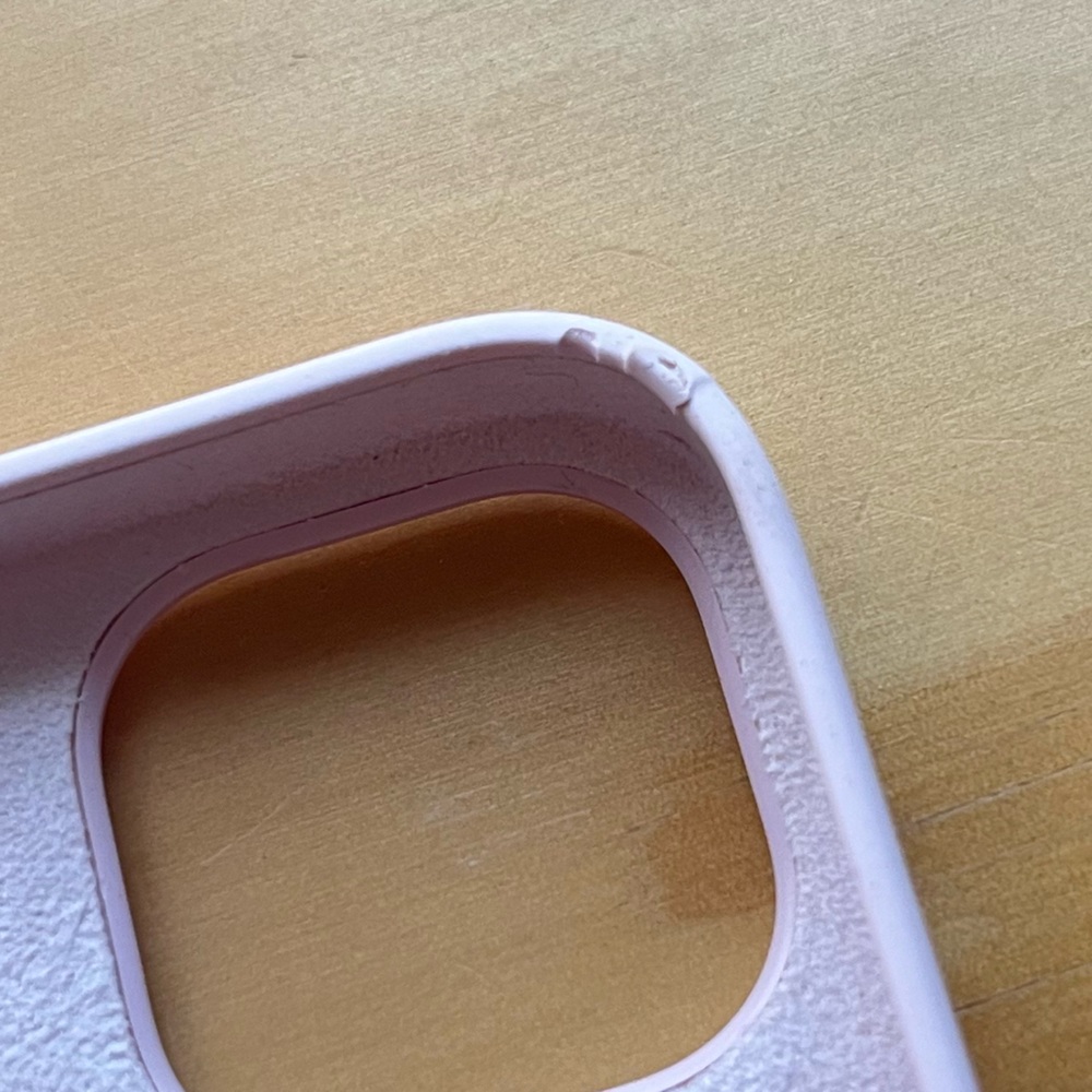 iPhone 13 - Picture 3 of 4